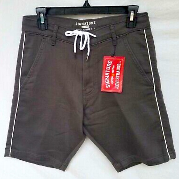 Signature Levi’s Strauss shorts - Picture 2 of 7